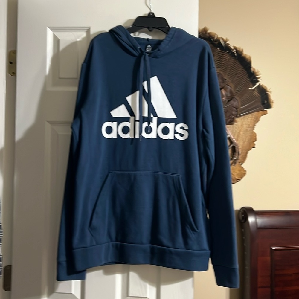 Men’s Adidas Hooded Sweatshirt. Navy Blue. Size Medium.